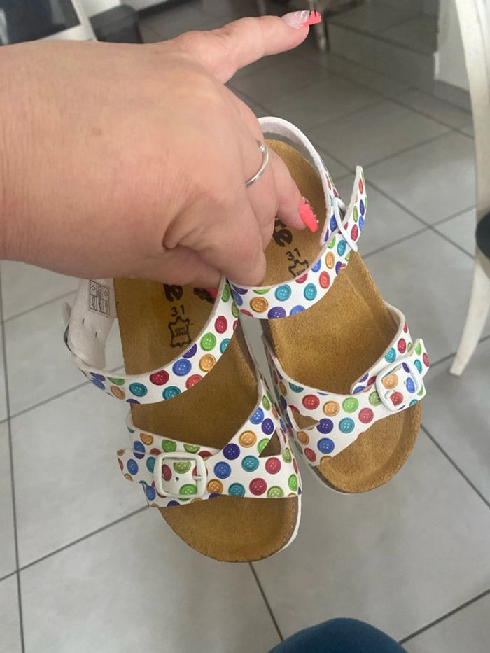 Jolie tongs - photo numéro 3
