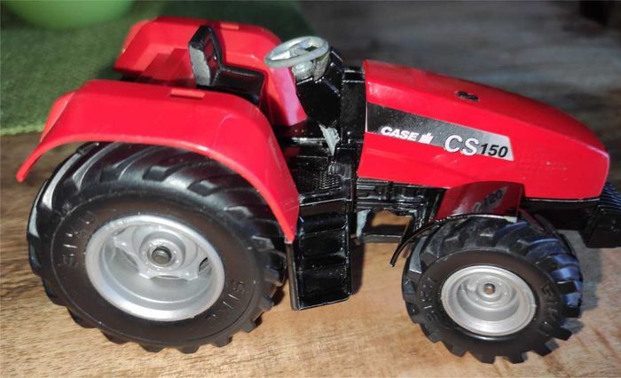 Tracteur Siku Case CS 150 1/32 - photo numéro 1