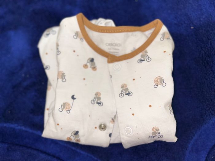 Lot de pyjamas - photo numéro 6