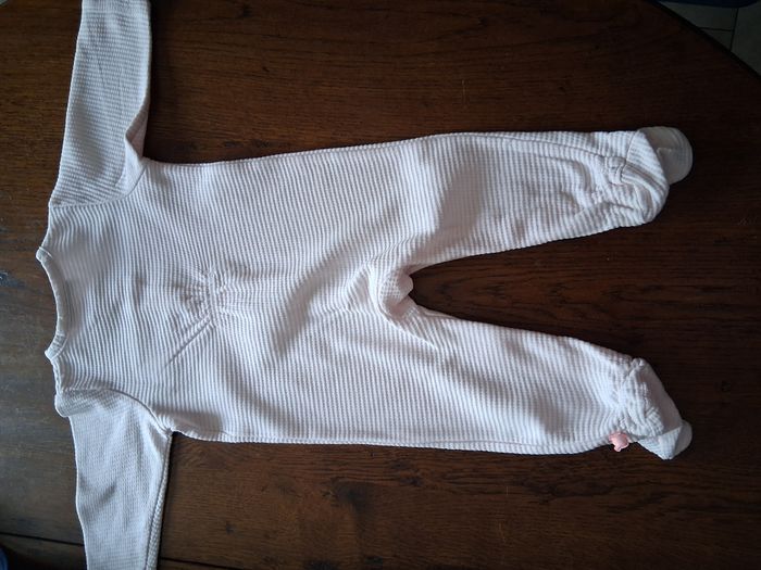 Pyjama en coton biologique rose avec ouverture par devant de marque Noukie’s - photo numéro 2