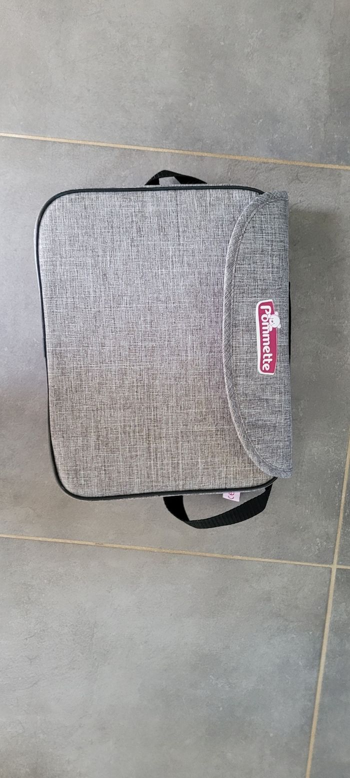 Réhausseur chaise de voyage