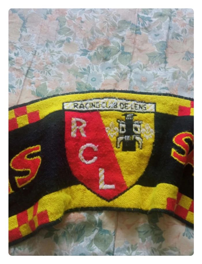 Écharpe foot RCLens vintage - photo numéro 4