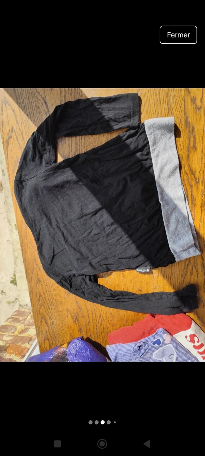 Lot de vêtements 6ans - photo numéro 3