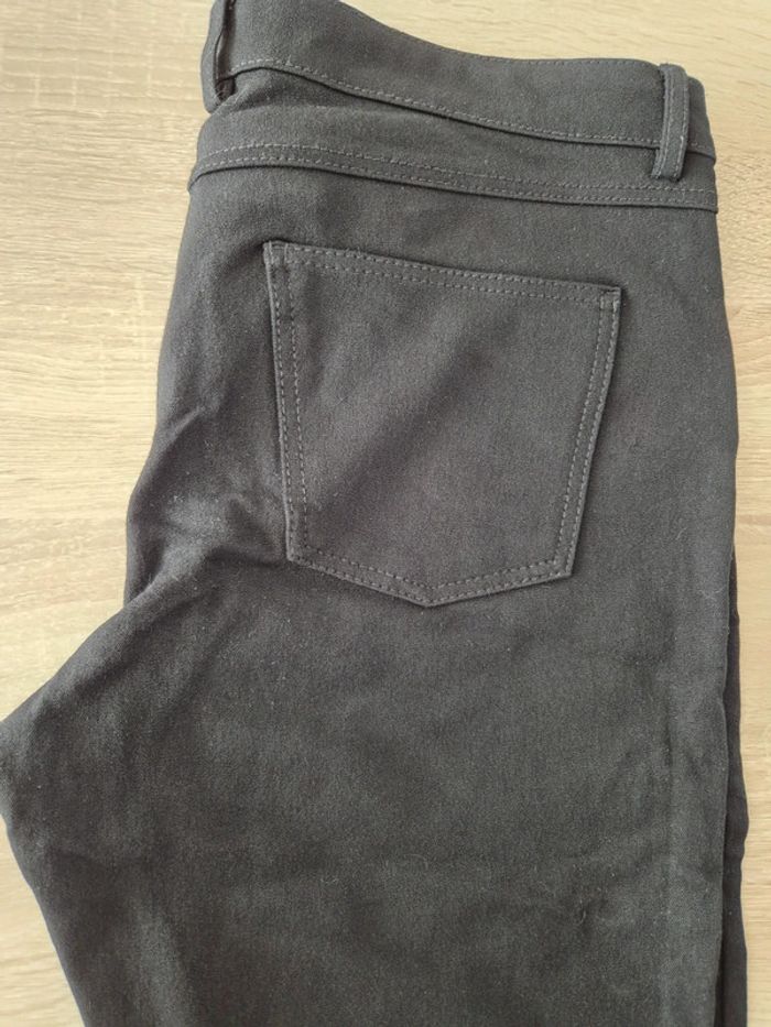 Pantalon noir doux taille 40 - photo numéro 4