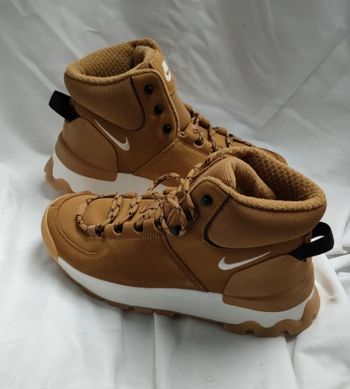 Nike city classic boot