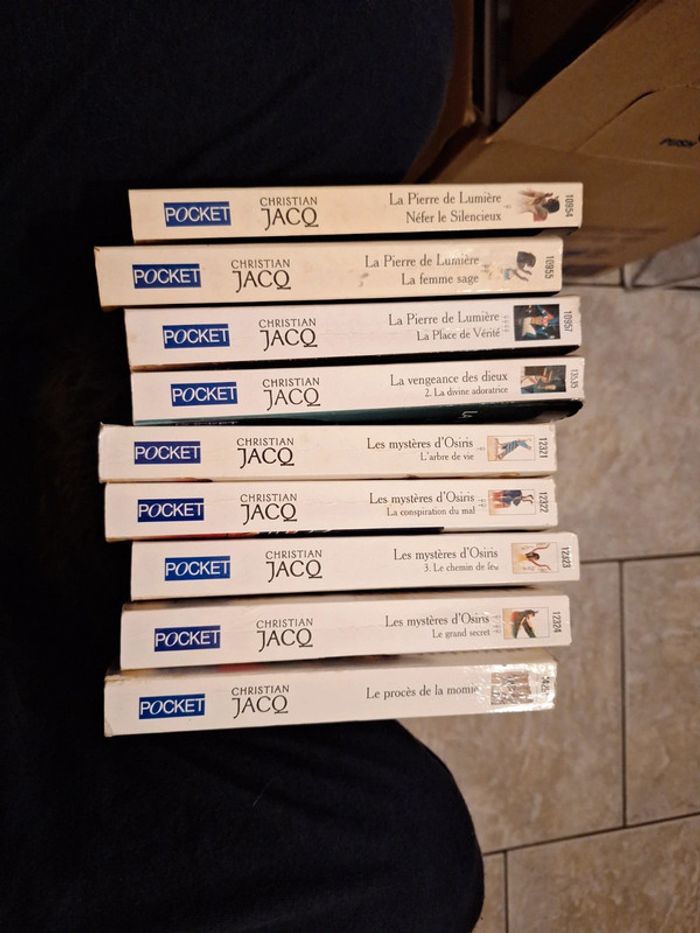 Lot 10 livres Christian Jacq