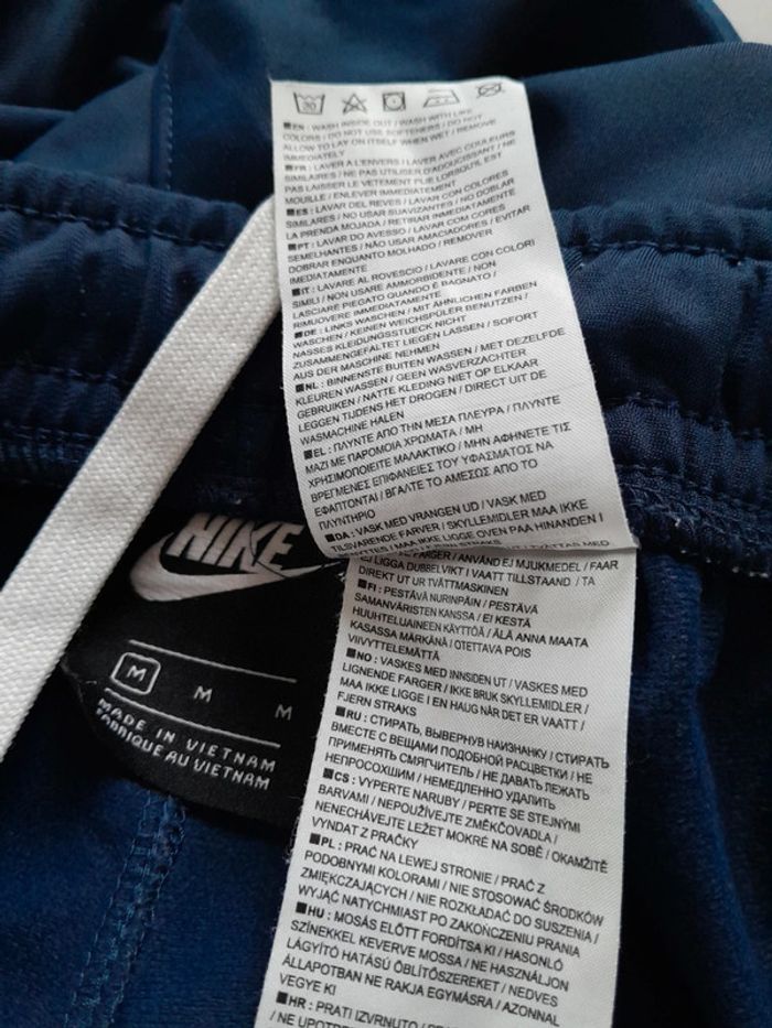 Bas de jogging Nike taille m - photo numéro 5