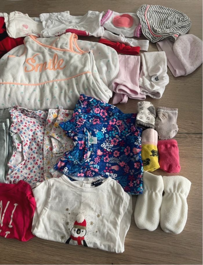 Lot de vêtements 6 mois - photo numéro 2