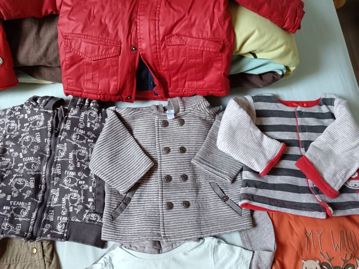 Lot vêtements garçon 12 mois - photo numéro 4