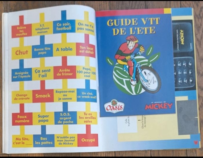 Ancien journal de mickey avec cadeaux portable gag + livret VTT Oasis N°2346 de 1997 vintage