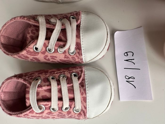 Lot de 3 paires de chaussons et chaussures bébé barefoot apprentissage de la marche Taille 18 à 21 - photo numéro 4