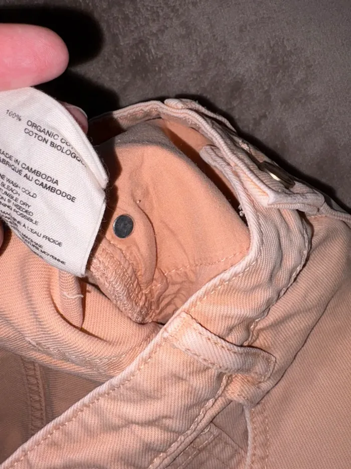 Short en jean femme rose saumon taille 34 Nagev en très bon état - photo numéro 4