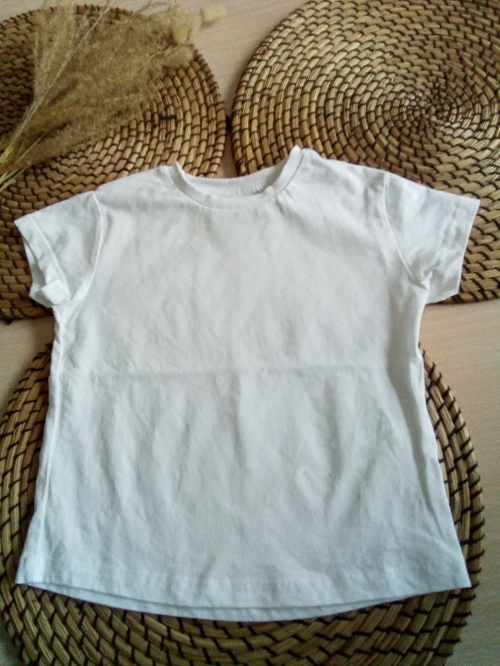 Salopette courte en jean + tee shirt blanc neufs Lefties taille 12/18 mois - photo numéro 9