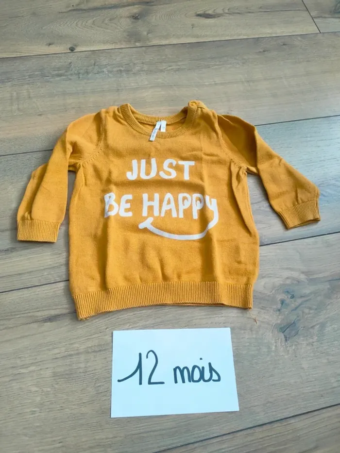 Pull fin pour bébé garçon en taille 12 mois de chez Orchestra