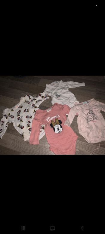 Boddies disney 0mois et 1mois