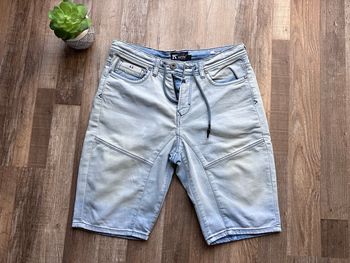 - Short Kaporal (J) - Taille S - Très bon état, mini tache