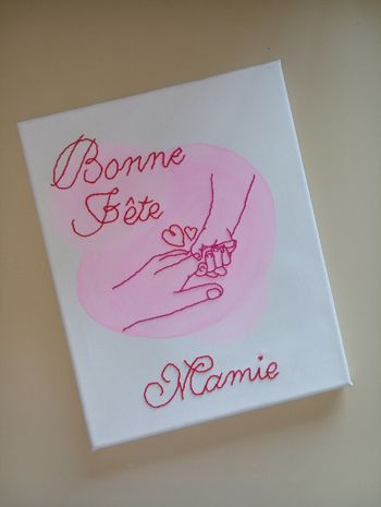 Toile brodé bonne fête mamie