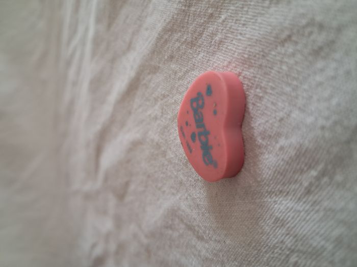 Gomme Barbie rose et bleu 1988 vintage - photo numéro 4