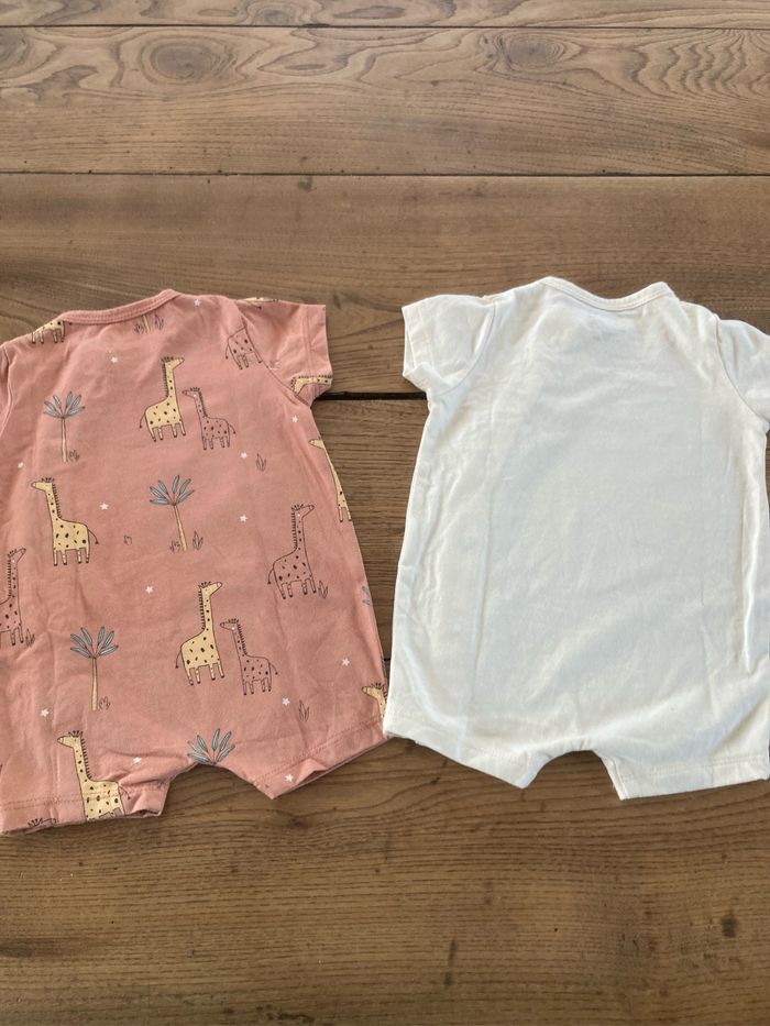 Combinaison 1 mois - photo numéro 3