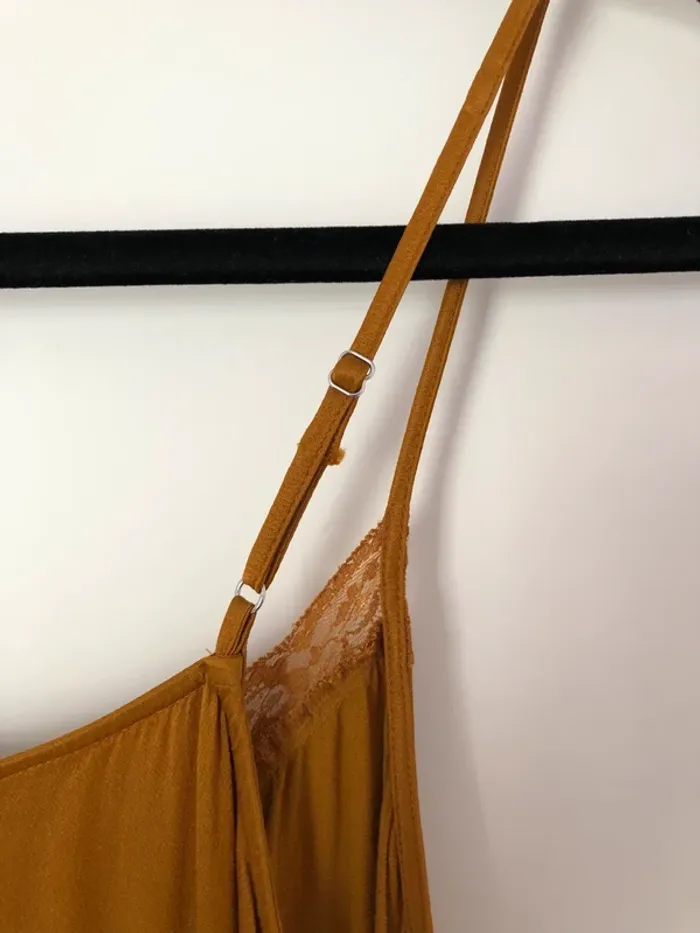 Robe à bretelle mi-longue ocre Les Petites taille S - photo numéro 3