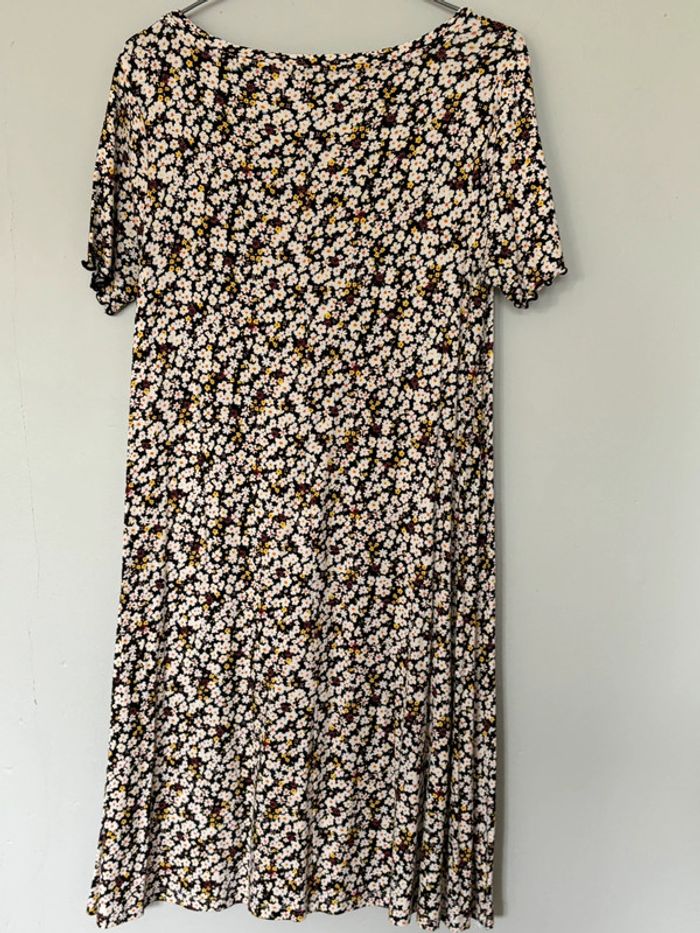 Robe d’été Pull & Bear - taille S - photo numéro 4