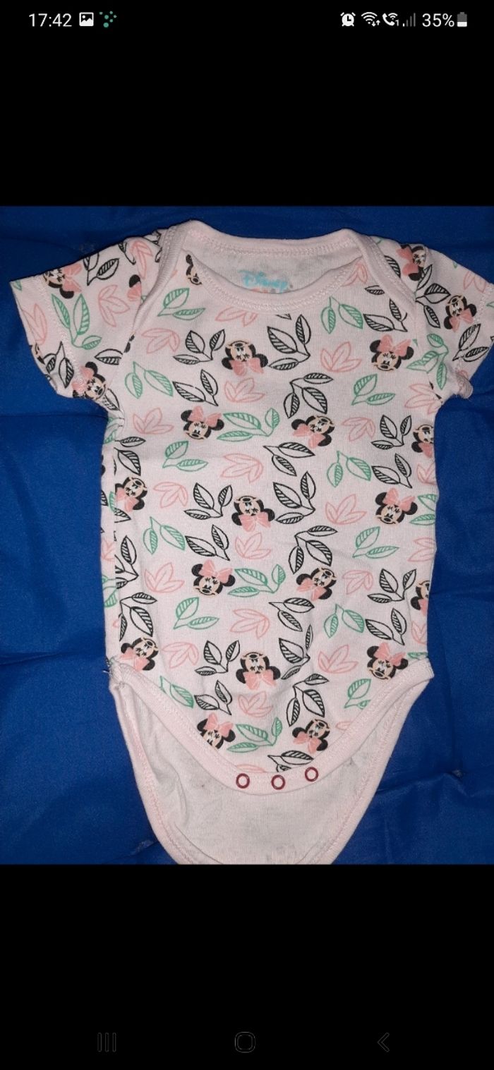 Lot de 5 bodies fille 3 mois (lot n°39) - photo numéro 5