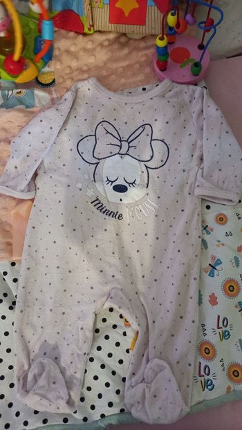 Pyjama velours minnie Disney 6 mois