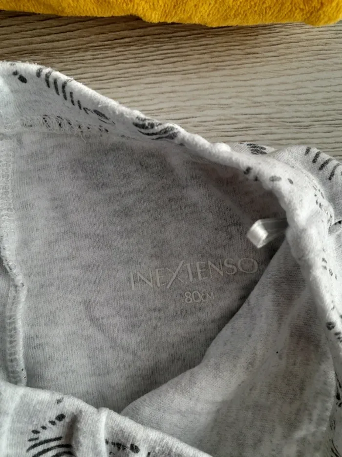Pyjama 2 pièces bébé 12 mois - photo numéro 4