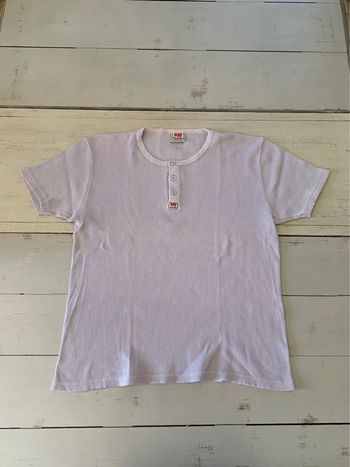 Tee shirt bouton col rond Levi’s Strauss USA made in Portugal