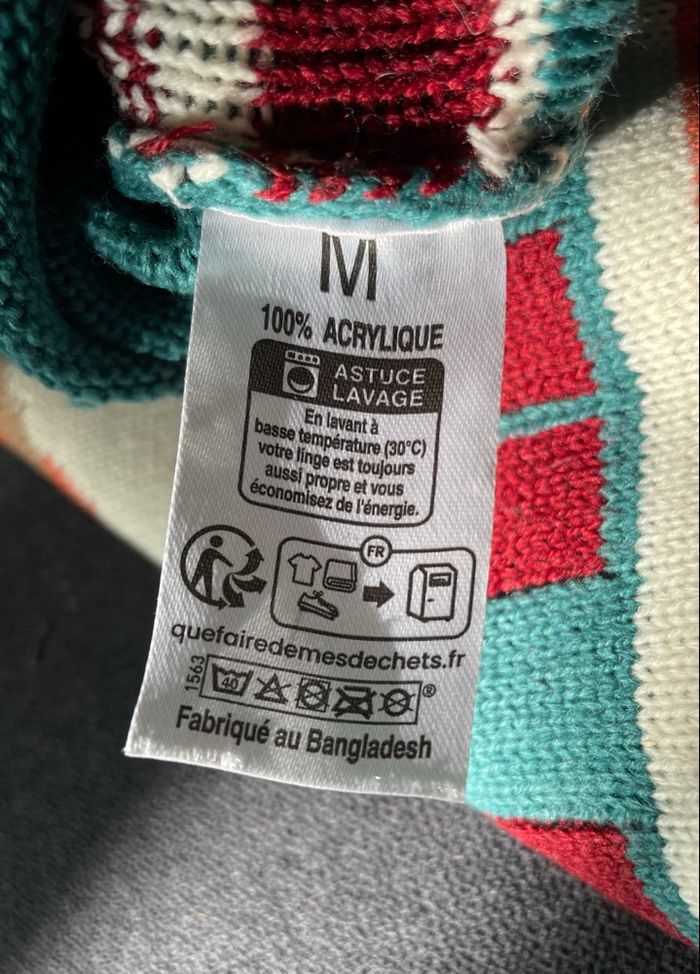 Pull de noël - photo numéro 3