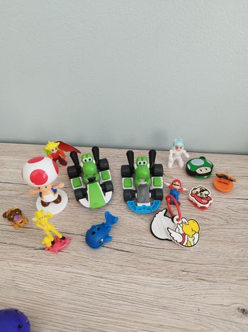 Lot de jouets kinder