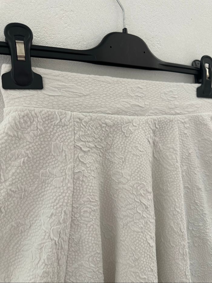 🤍 Sublime petite jupe gaufré H&M 🤍 - photo numéro 2