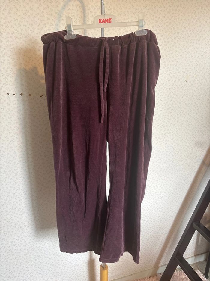 Jogging taille 50/52 marque tissaia