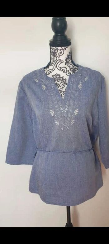 Blouse manches 3/4 neuve