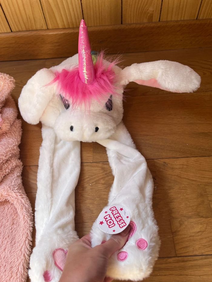🌈 Lot licorne – peluche + bonnet interactif + pyjama combinaison – taille S - photo numéro 5