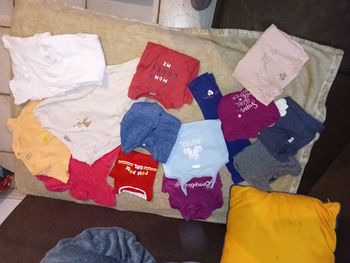 Lot vêtements fille 24 mois