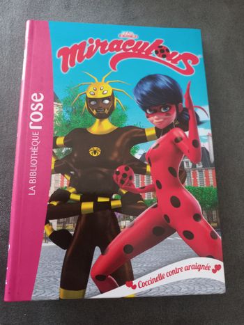 Livre roman bibliotheque rose miraculous tome 17