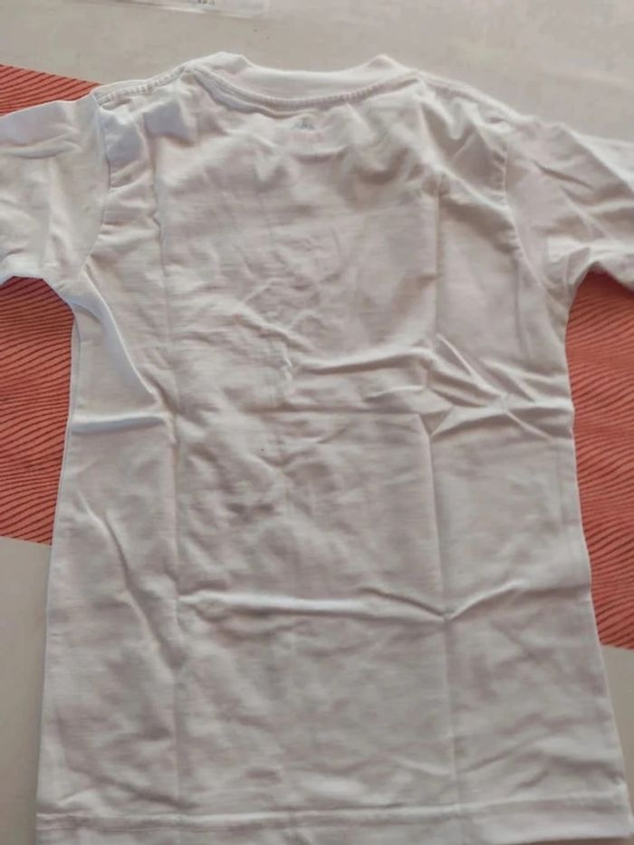 Tee shirt Evian 8ans - photo numéro 4