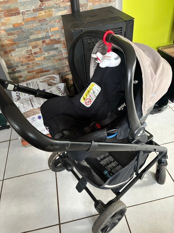 Poussette trio joie chrome