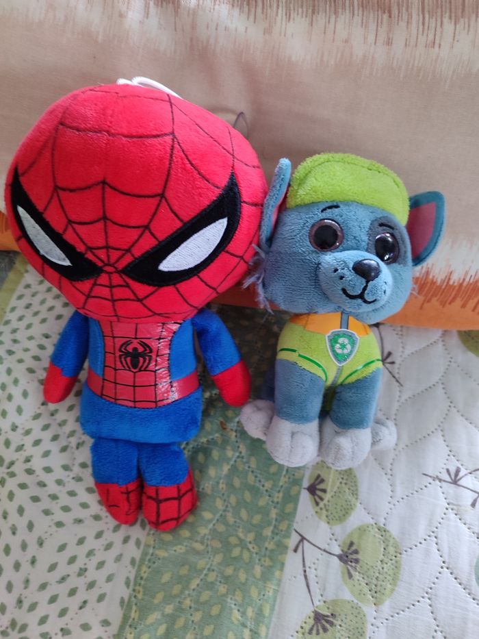 Doudou spiderman et pat patrouille