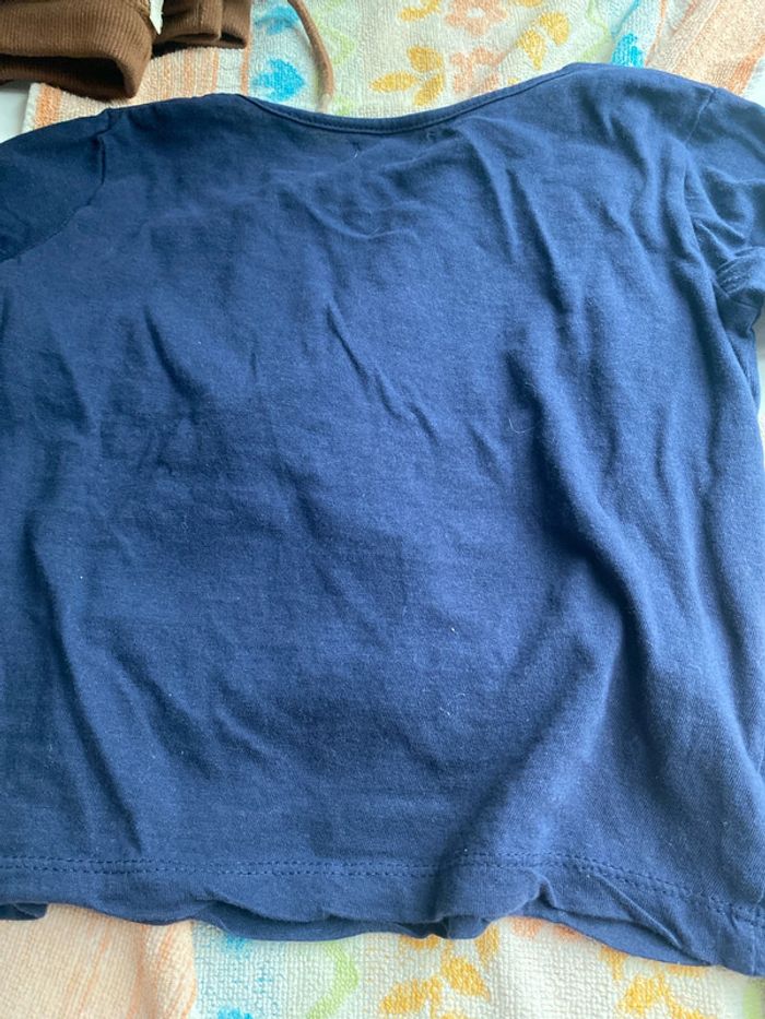 TEE shirt manche longue 5 ans - photo numéro 3