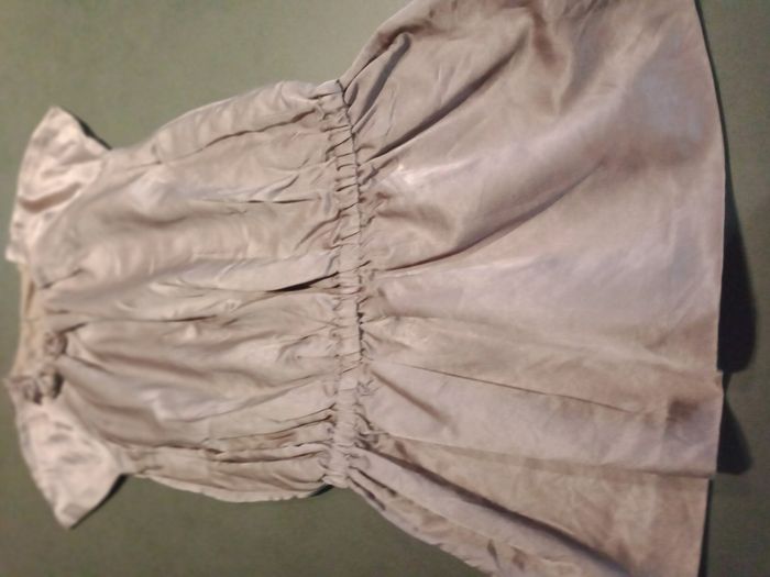 Robe Marese beige rosé 8 ans
