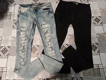 Jeans troués taille 38