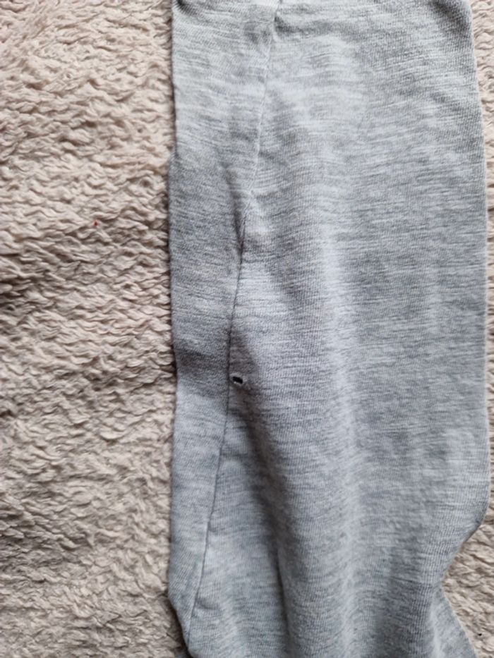 Tee shirt gris - photo numéro 3