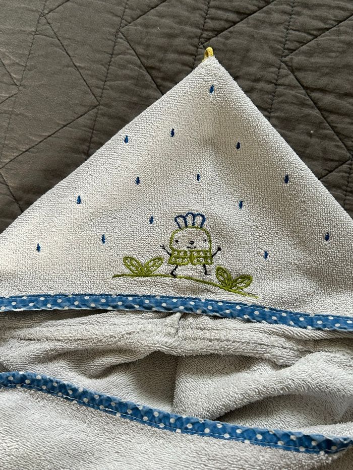 Lot de 2 serviettes de bain à capuche enfant IKEA - photo numéro 2