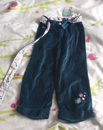 Pantalon neuf 3 ans