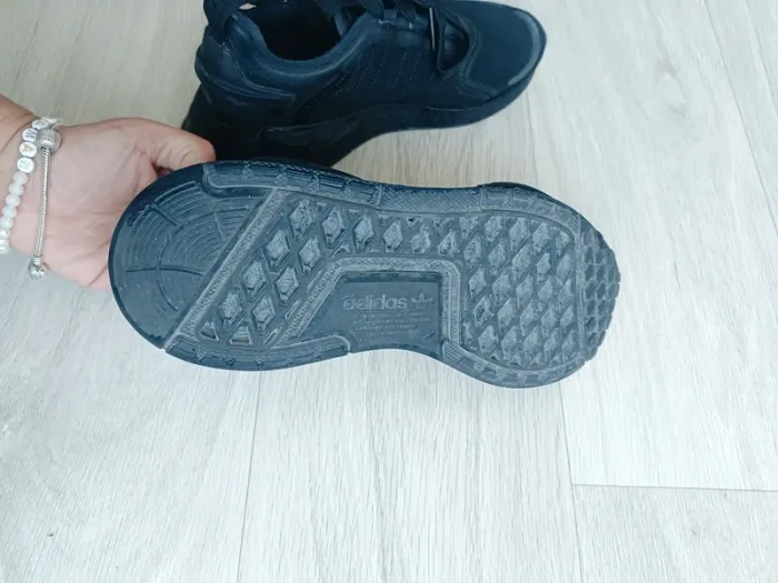 Basket adidas enfant - photo numéro 7