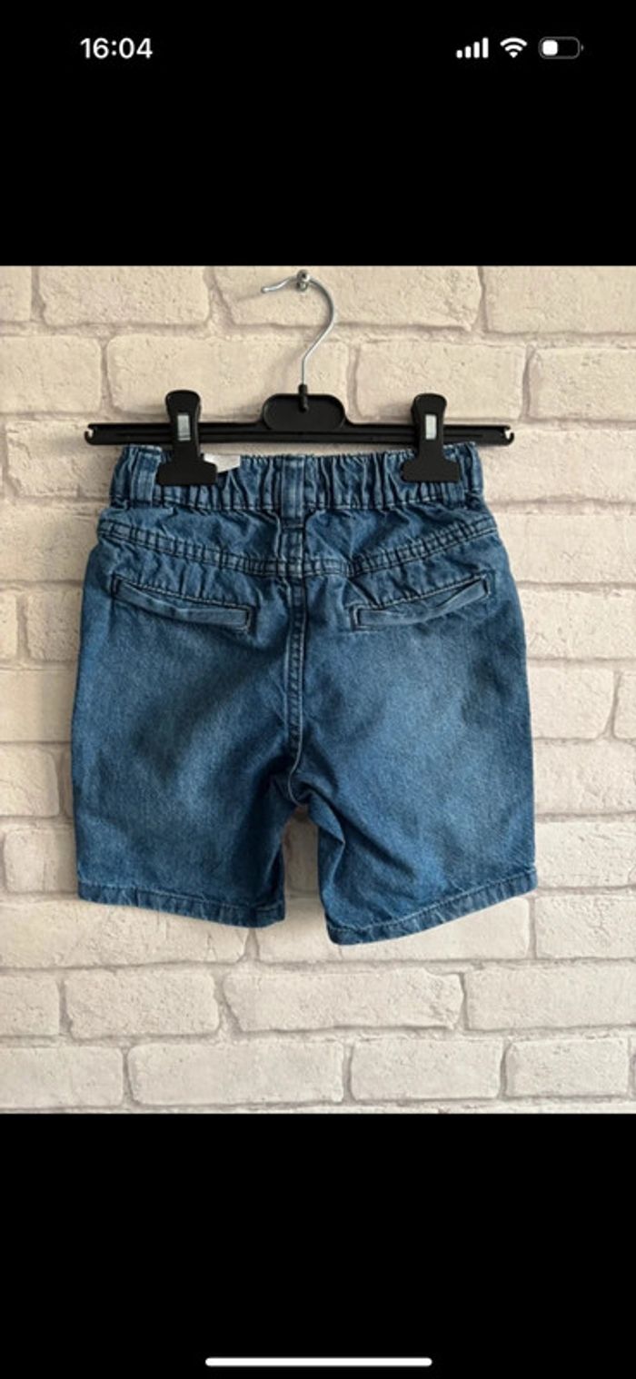 Short la redoute taille 5 ans - photo numéro 2