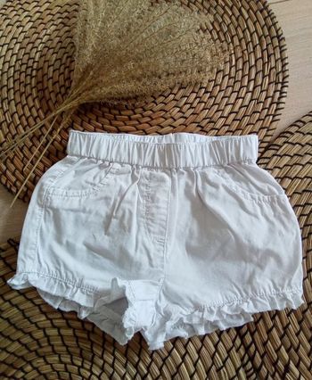 Short blanc avec volants Tex