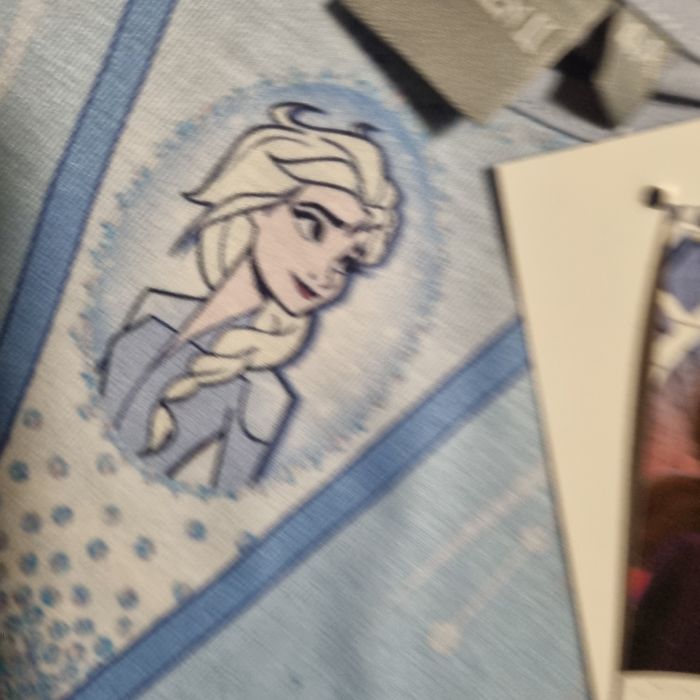 haut Disney LA REINE DES NEIGES taille 4 ans 🎁 neuf - photo numéro 5